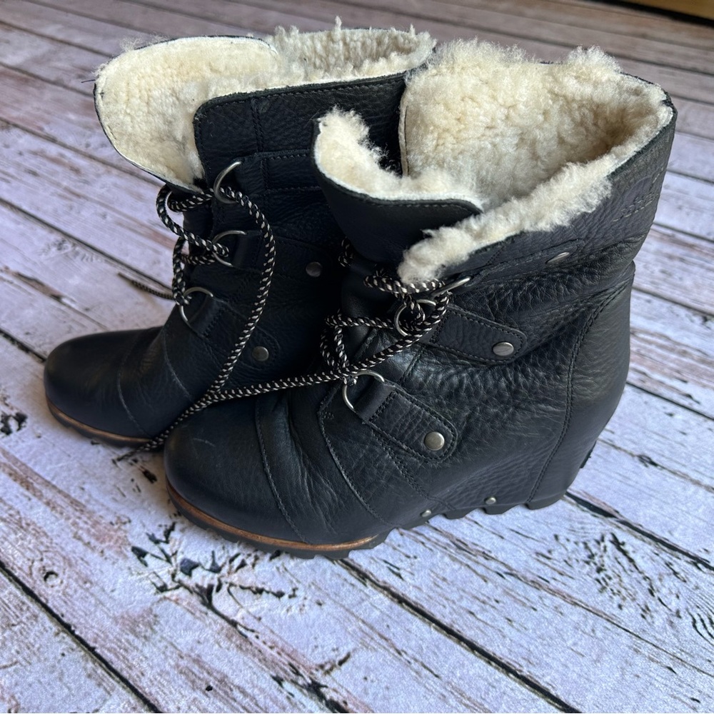 Sorel Joan of arc wedge 8